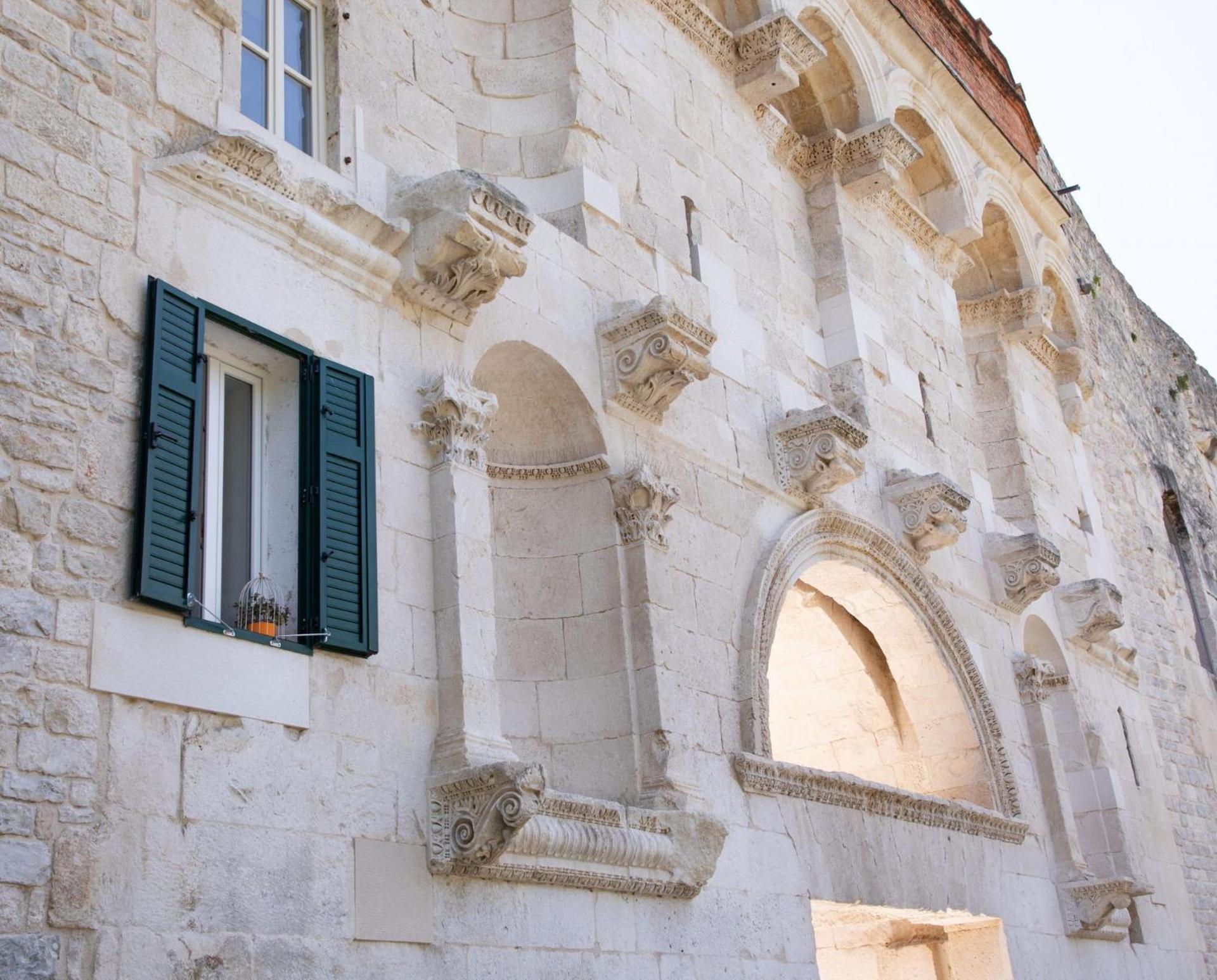Golden Gate Luxury Rooms - Unique Unesco Location Split Dış mekan fotoğraf