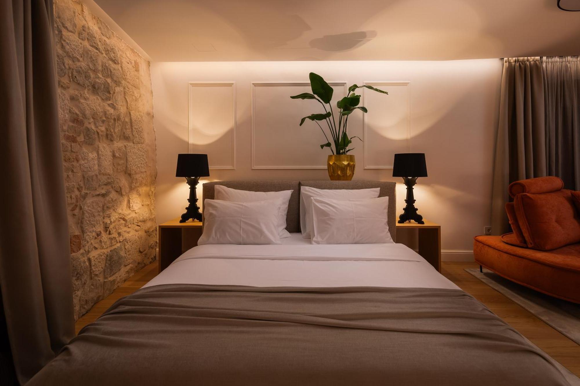 Golden Gate Luxury Rooms - Unique Unesco Location Split Dış mekan fotoğraf